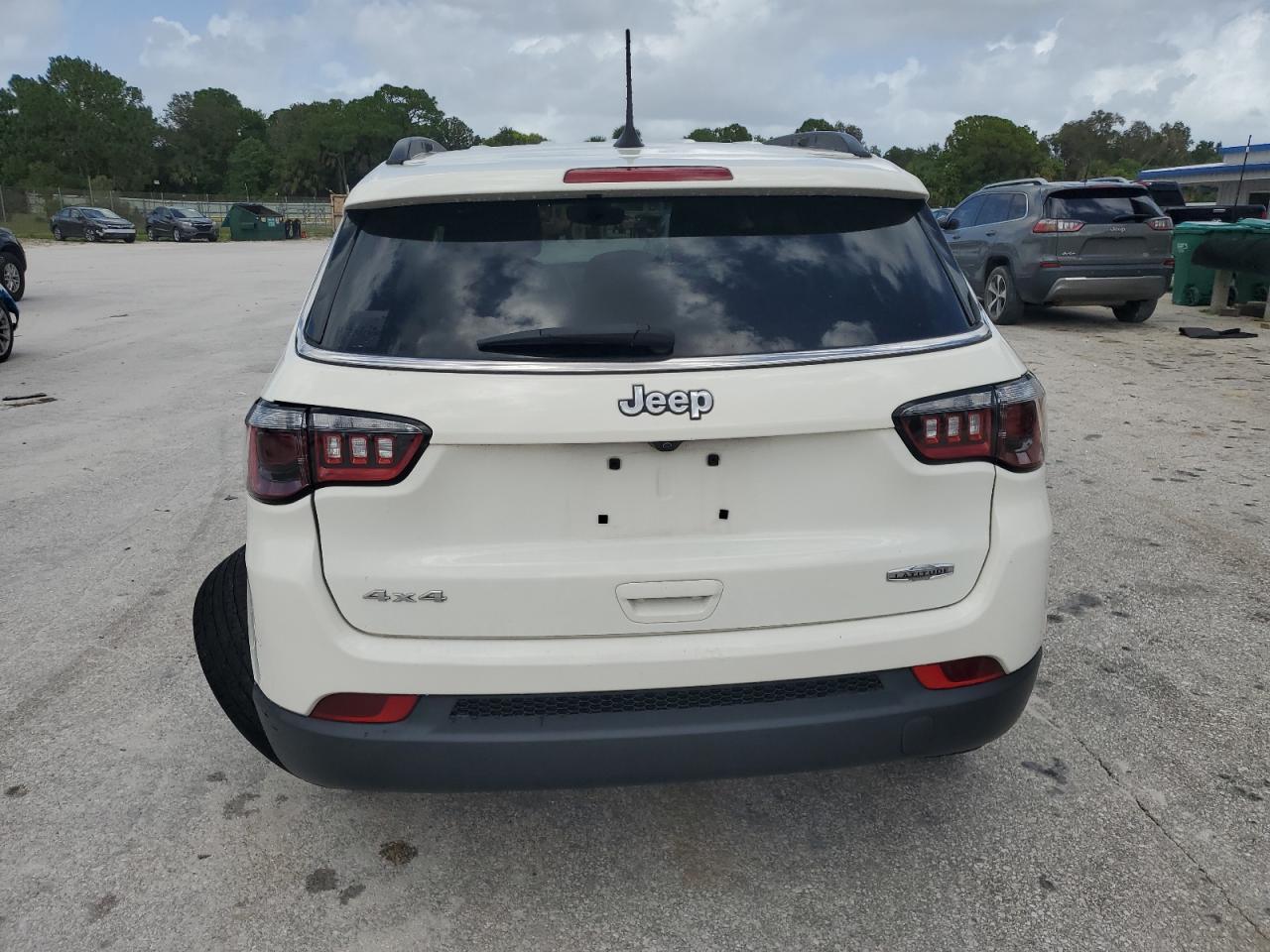 2021 Jeep Compass Latitude - Фото 6