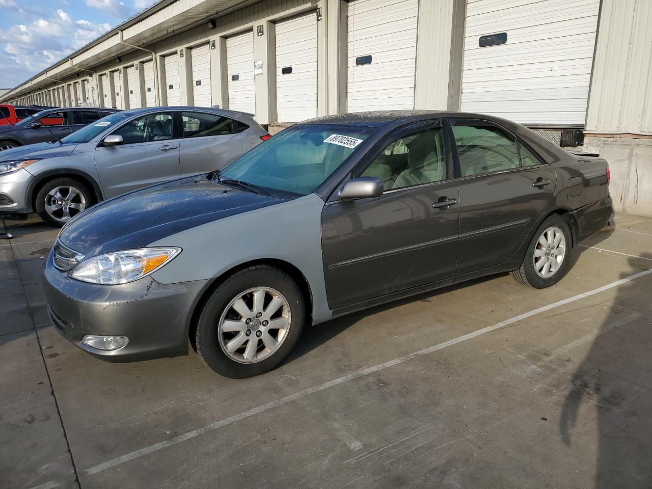 2004 Toyota Camry Le