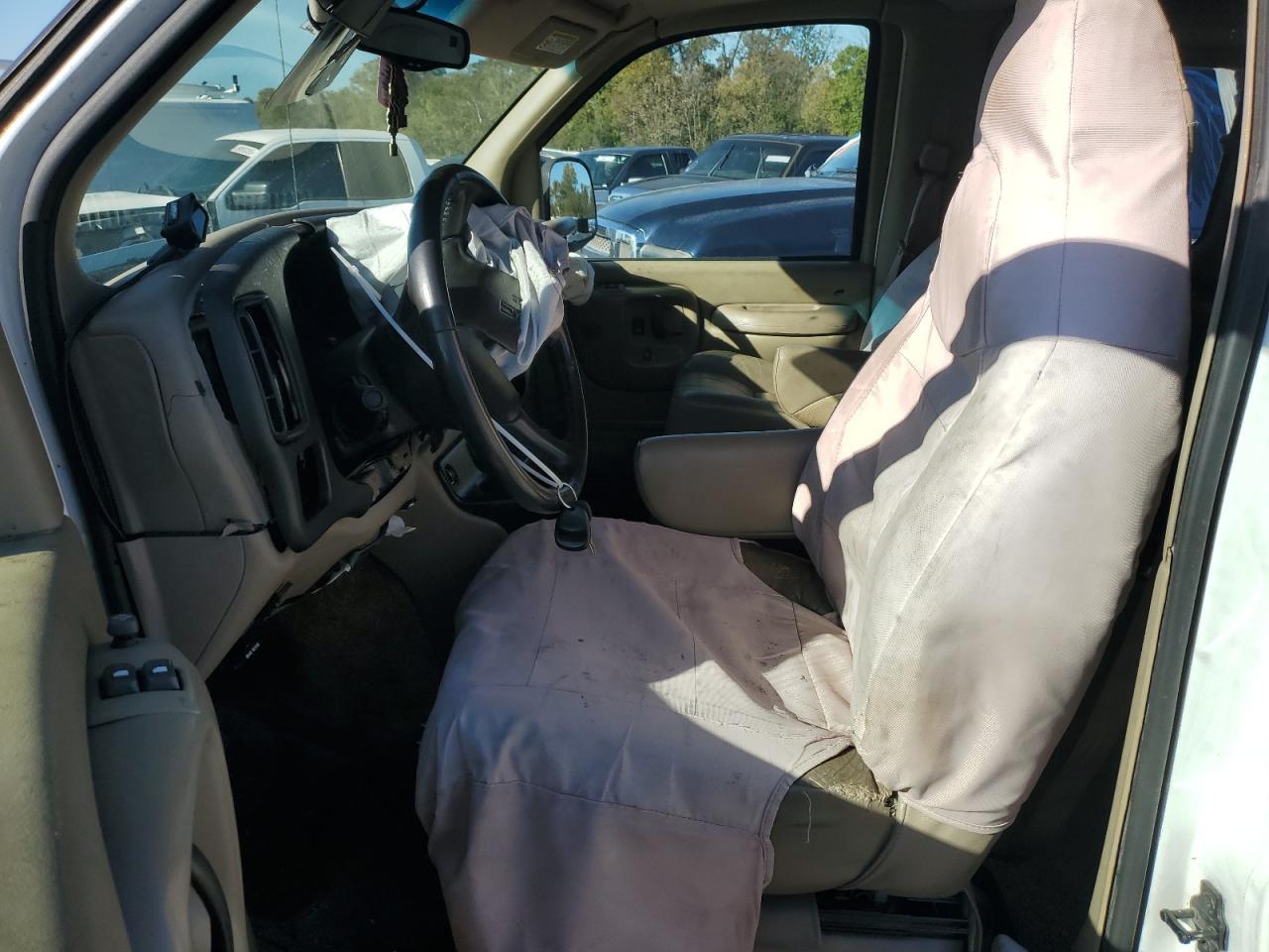 2002 GMC Savana Rv G1500 - Image 7