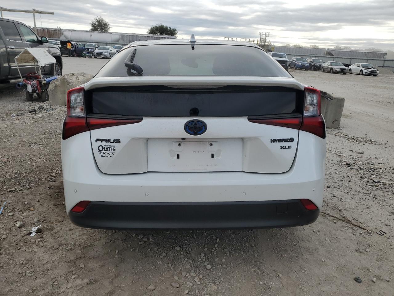 2021 Toyota Prius Special Edition - Фото 6