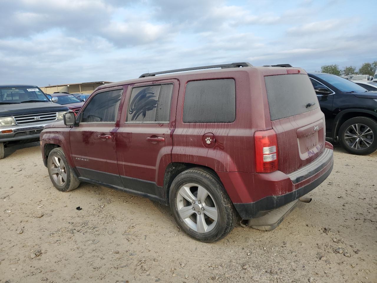 2012 Jeep Patriot Latitude - Image 2