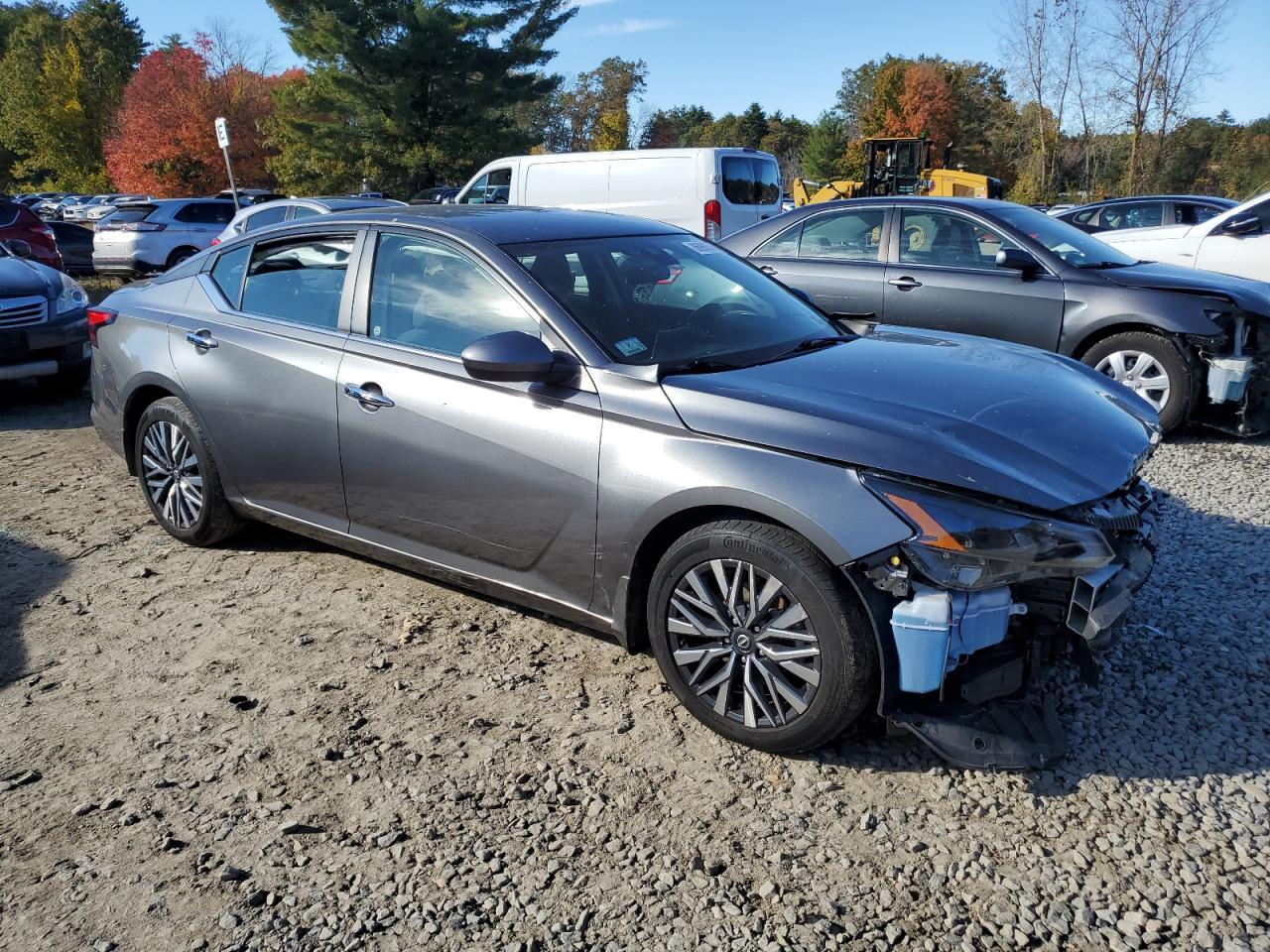 2023 Nissan Altima Sv - Image 4