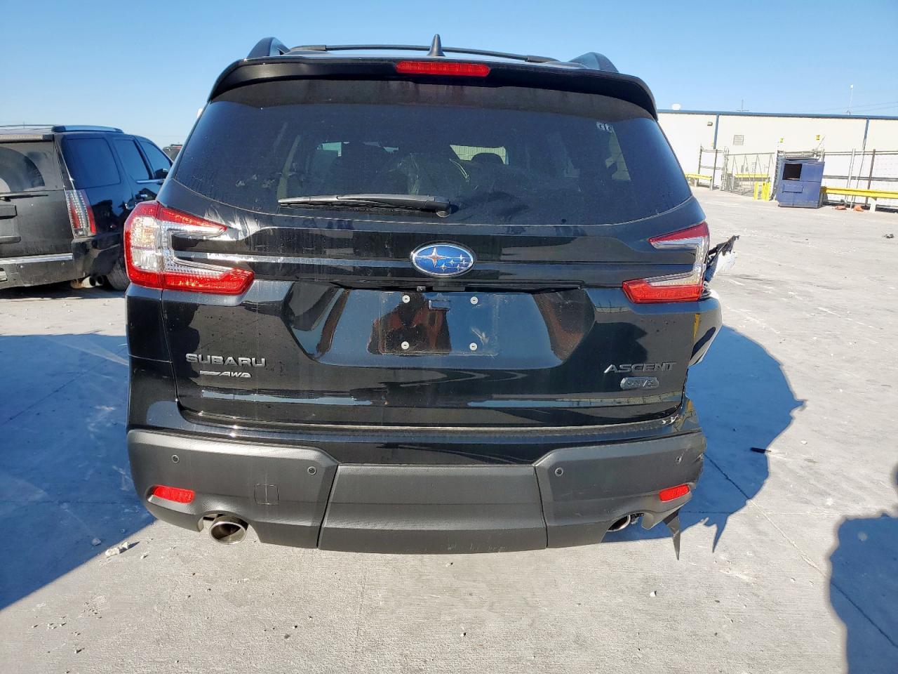 2025 Subaru Ascent Onyx Touring - Фото 6