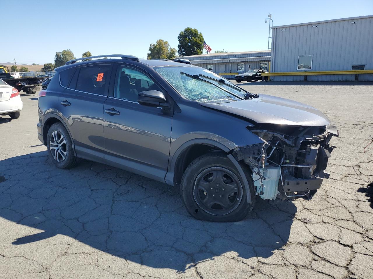 2017 Toyota Rav4 Le - Фото 4