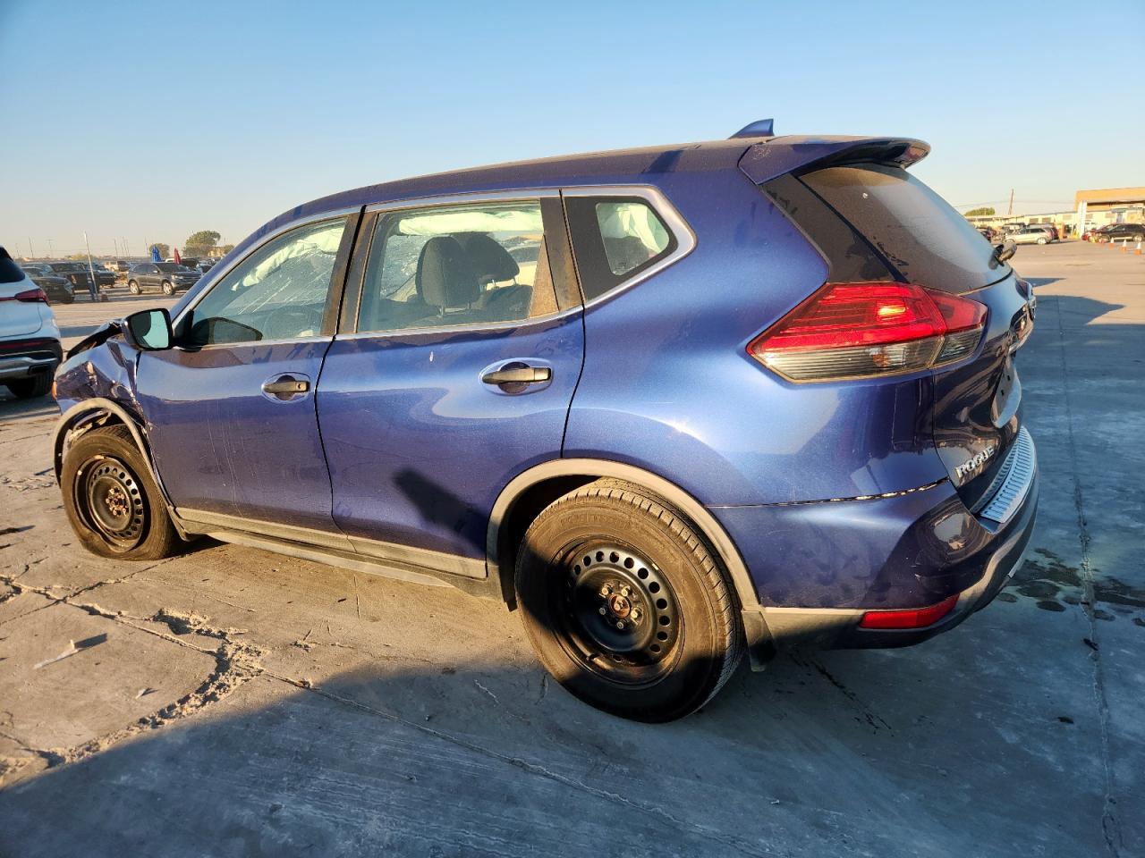 2017 Nissan Rogue S - Image 2