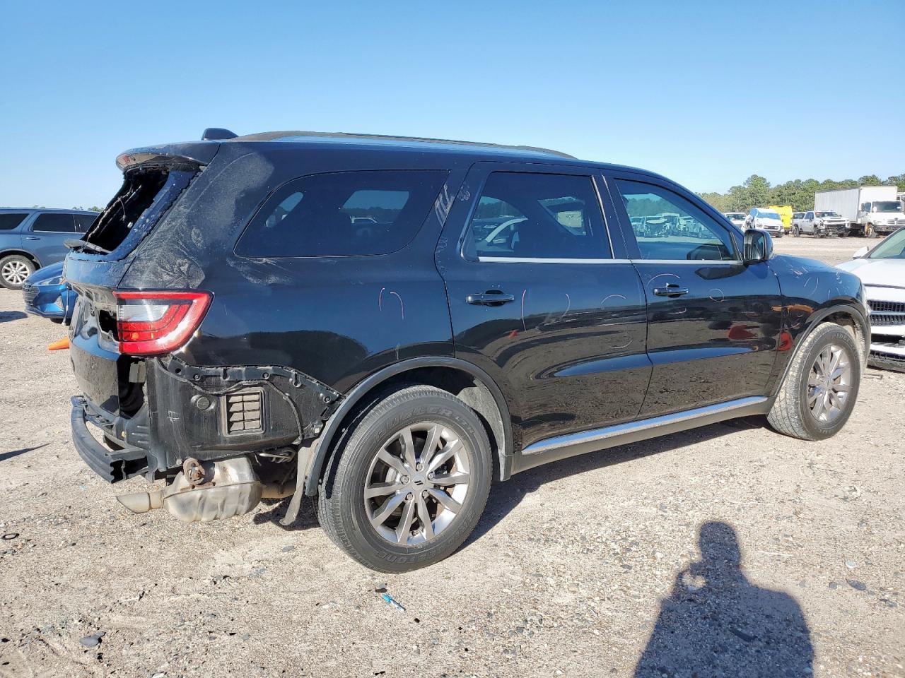 2017 Dodge Durango Sxt - Image 3