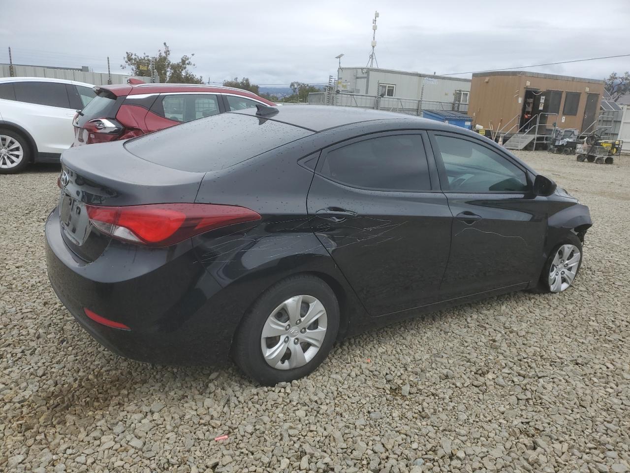 2016 Hyundai Elantra Se - Image 3