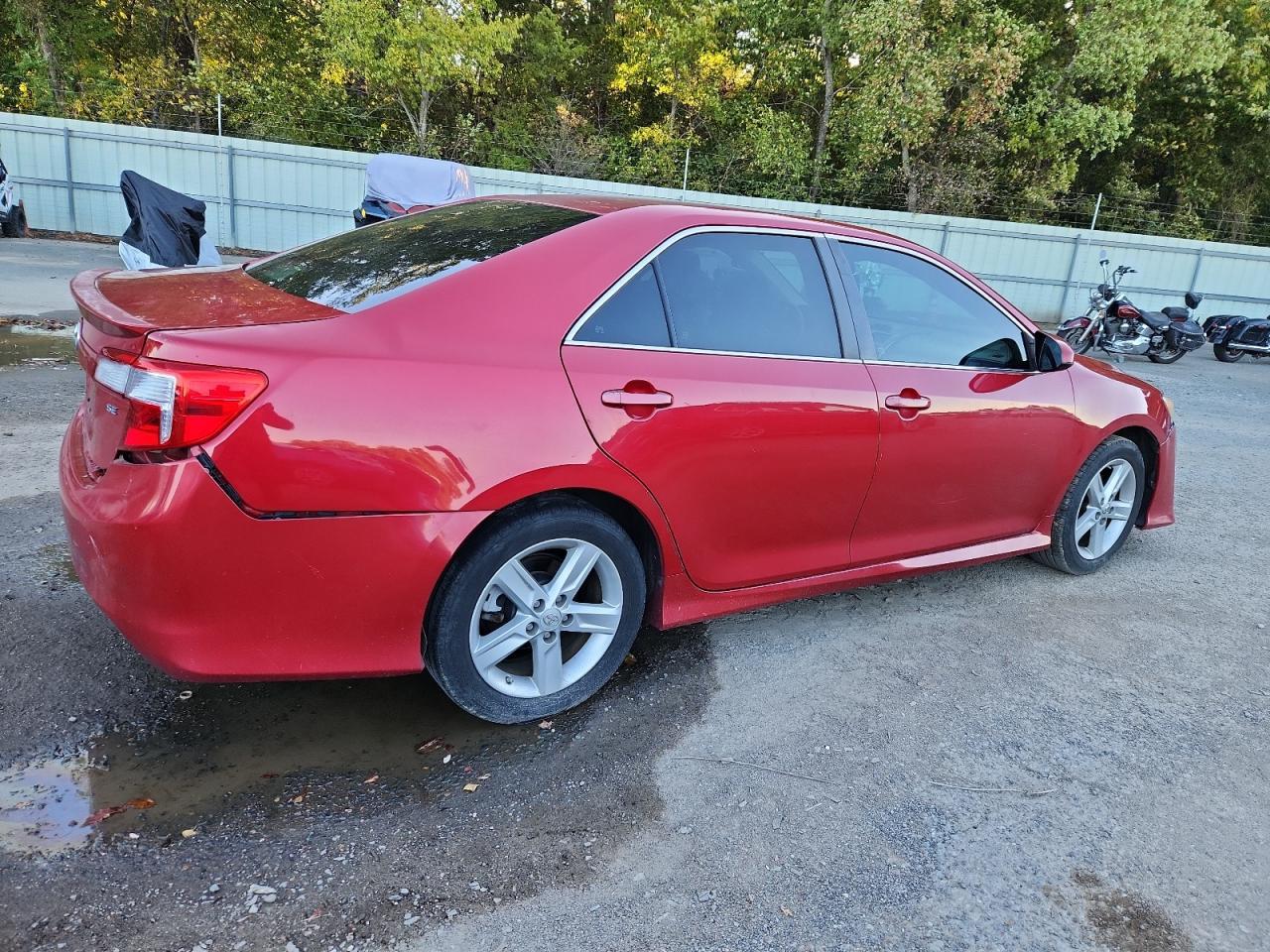 2014 Toyota Camry Se - Фото 3