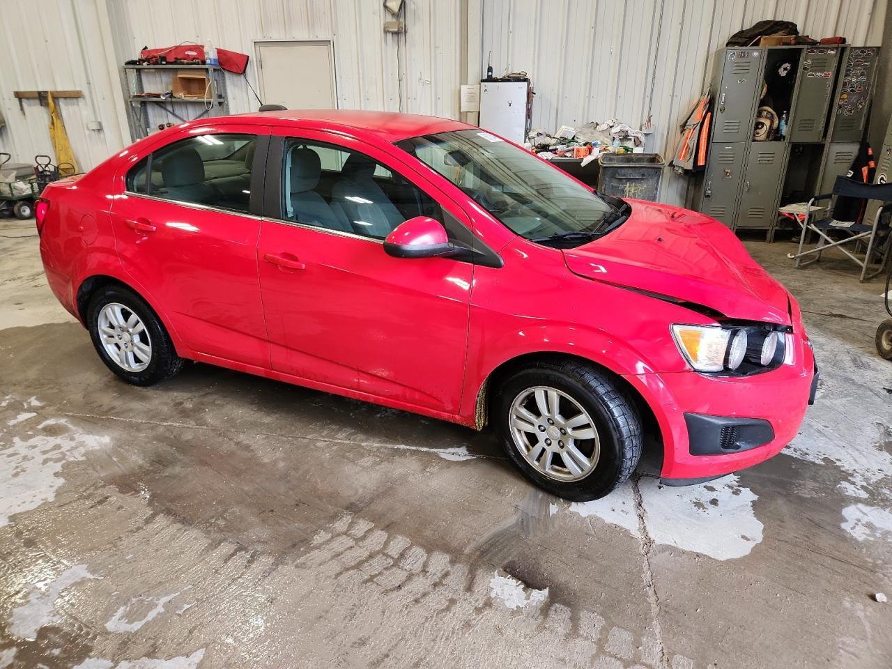 2015 Chevrolet Sonic Lt - Image 4