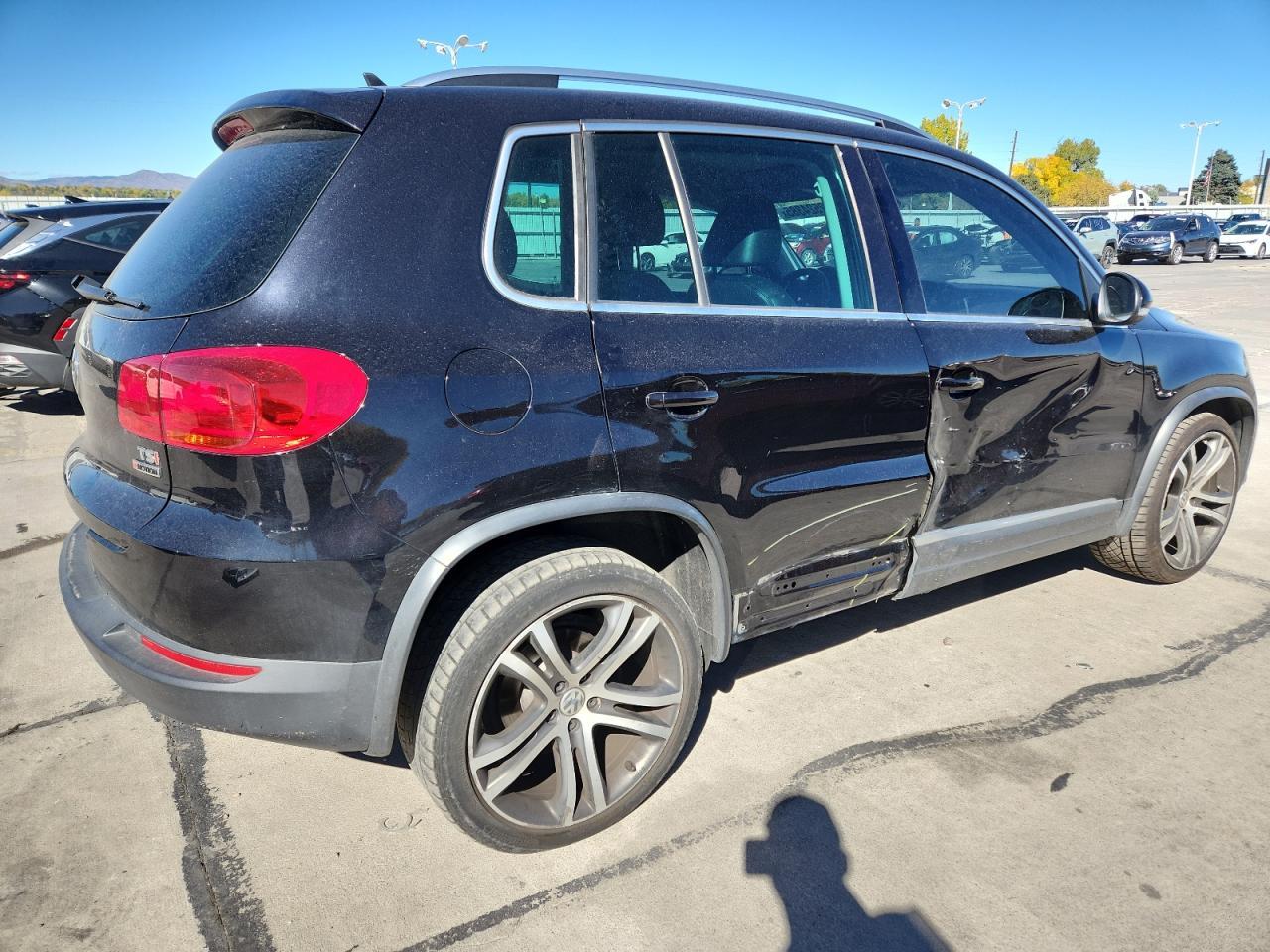 2017 Volkswagen Tiguan Sel - Image 3