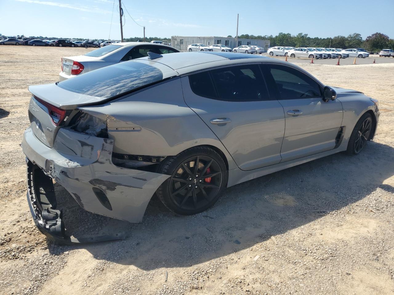 2023 Kia Stinger Gt2 - Фото 3