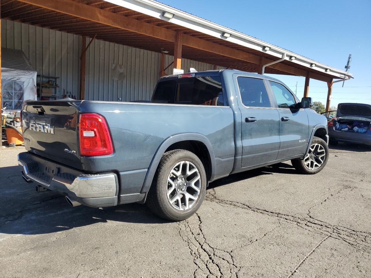2025 Ram 1500 Laramie - Image 3