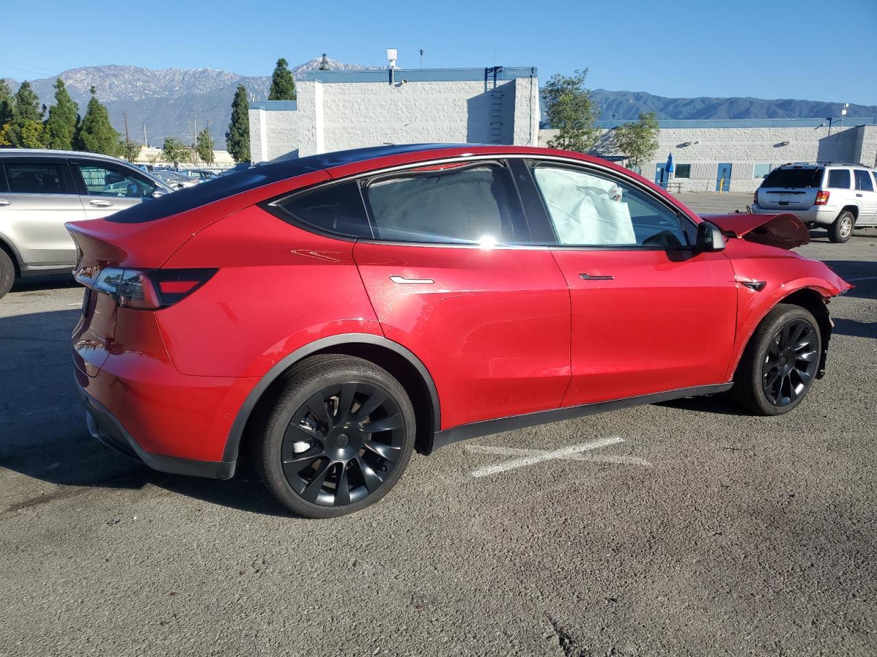 2022 Tesla Model Y - Image 3