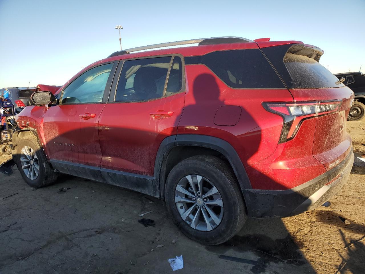 2025 Chevrolet Equinox Lt - Image 2