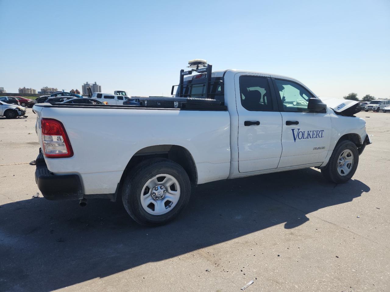 2022 Ram 1500 Tradesman - Image 3