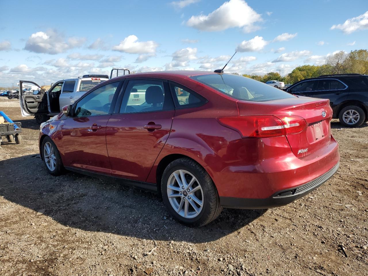 2017 Ford Focus Se - Фото 2