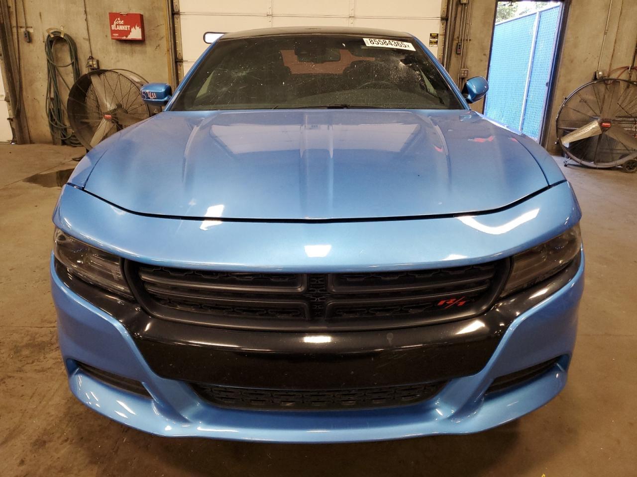 2019 Dodge Charger Sxt - Image 5