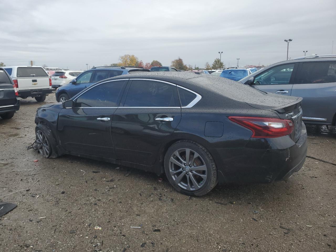 2018 Nissan Altima 2.5 - Image 2