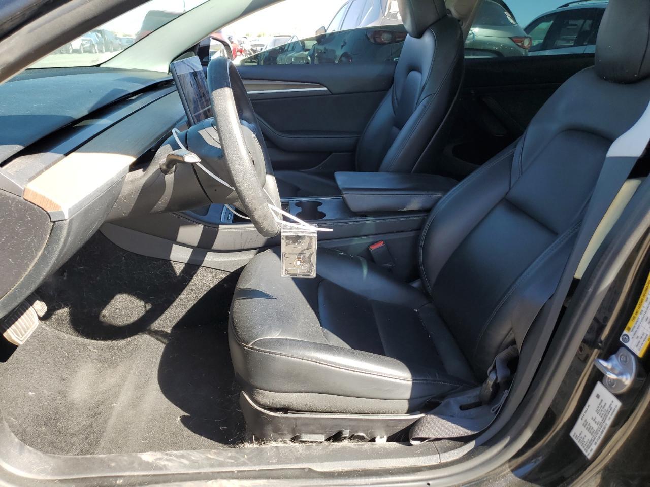 2022 Tesla Model 3 - Image 7