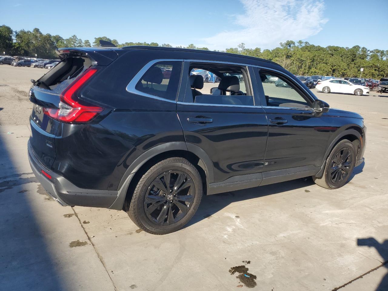 2024 Honda Cr-V Sport Touring - Image 3