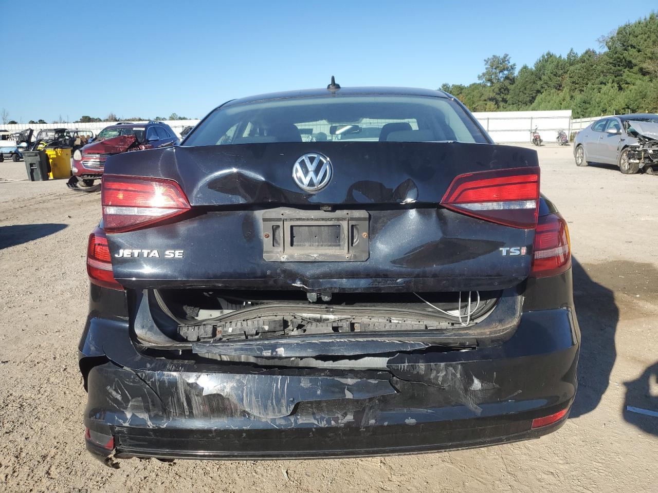 2016 Volkswagen Jetta Se - Image 6