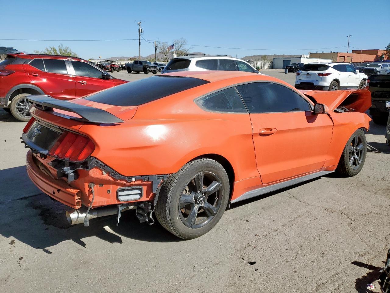 2016 Ford Mustang - Фото 3