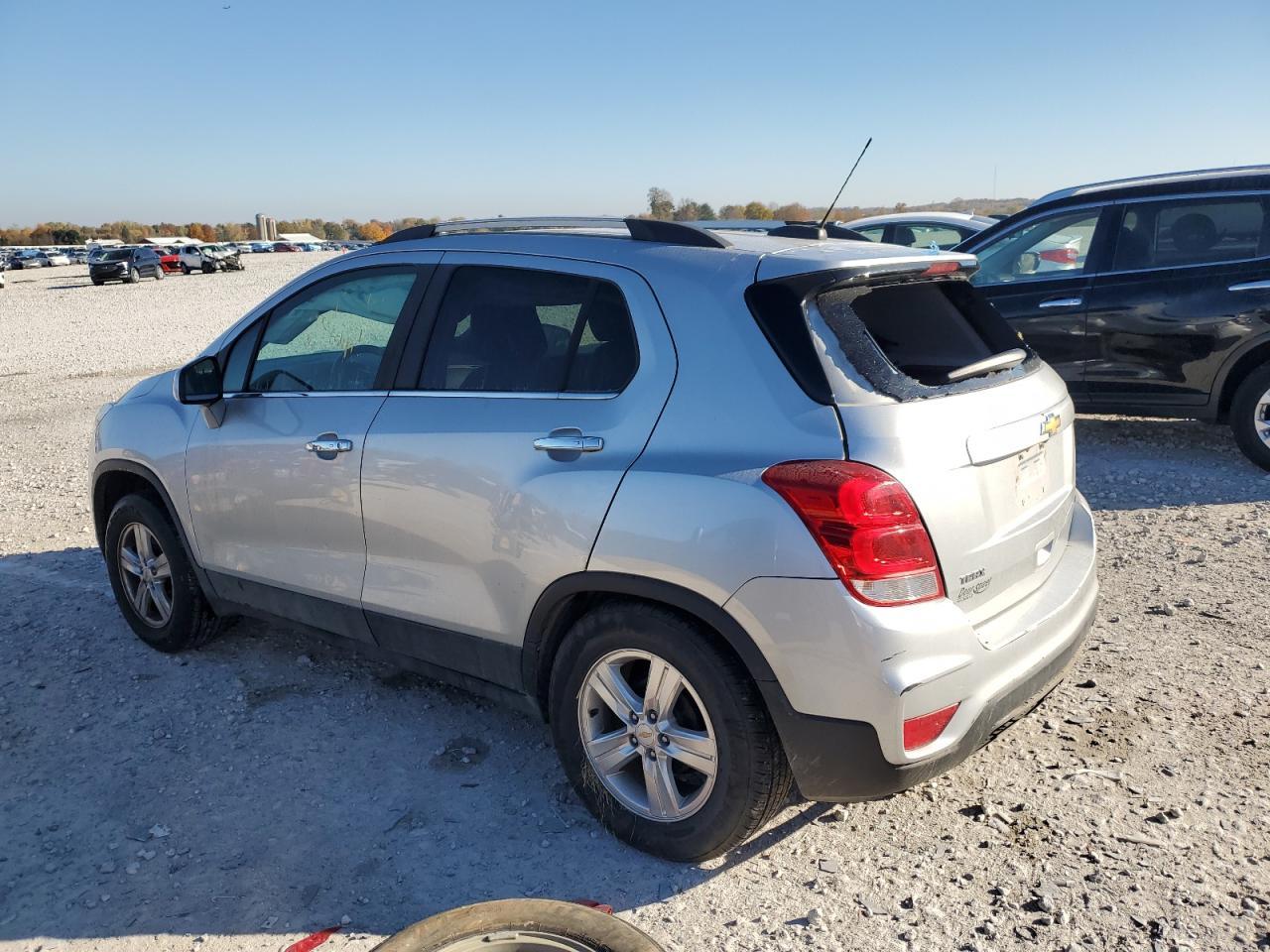 2018 Chevrolet Trax 1Lt - Фото 2