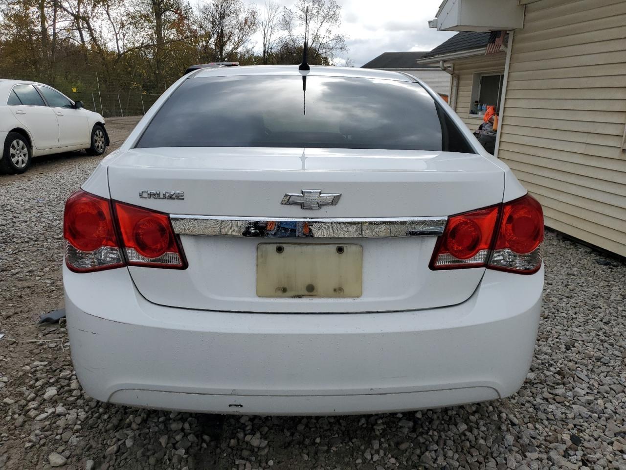 2014 Chevrolet Cruze Ls - Фото 6