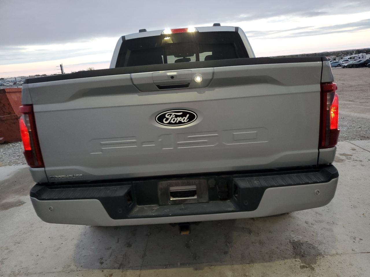 2024 Ford F150 Xlt - Фото 6