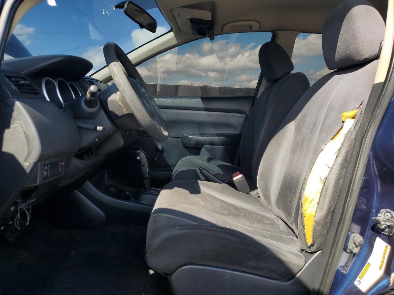2009 Nissan Versa S - Фото 7