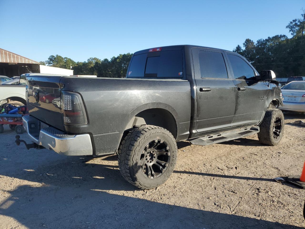 2018 Ram 1500 Slt - Image 3