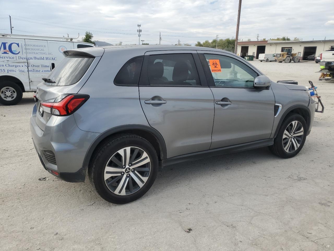 2021 Mitsubishi Outlander Sport Es - Image 3