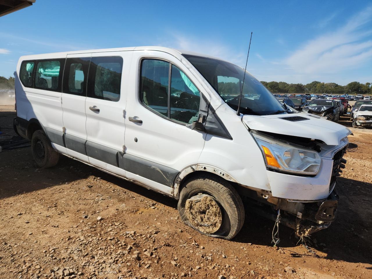 2017 Ford Transit T-350 - Фото 4