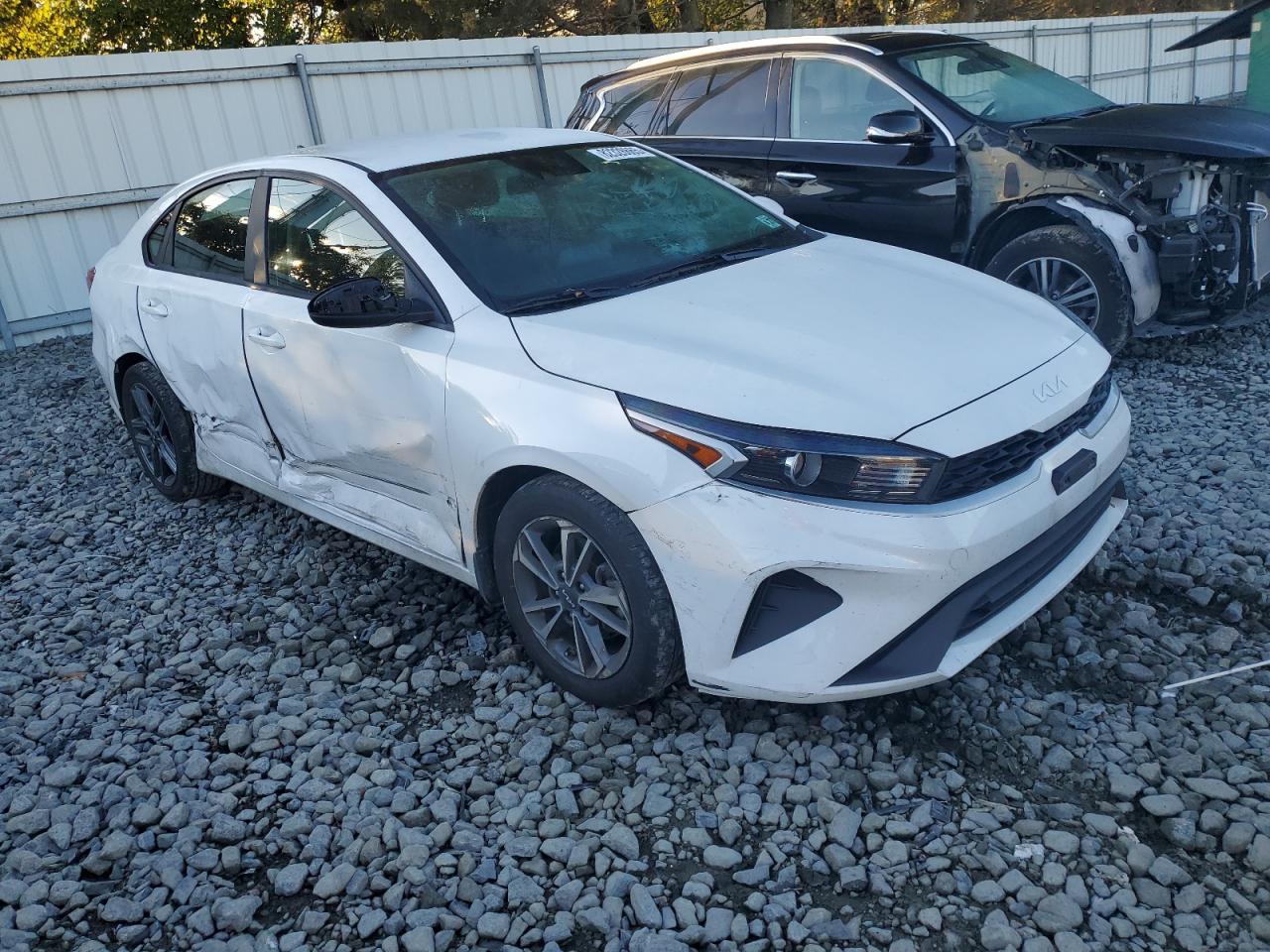 2023 Kia Forte Lx - Фото 4