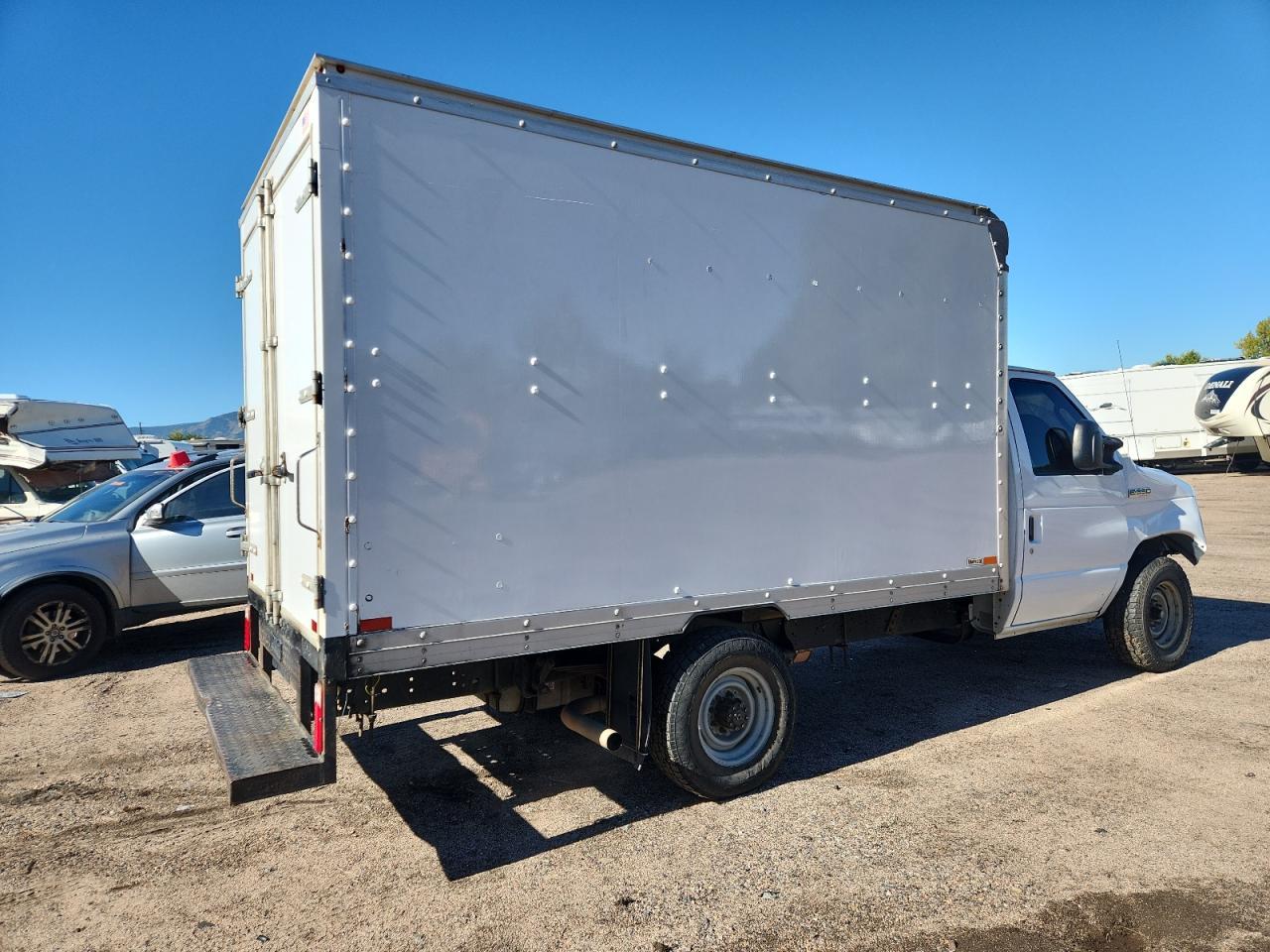 2017 Ford E350 | E350 Econolin - Фото 3