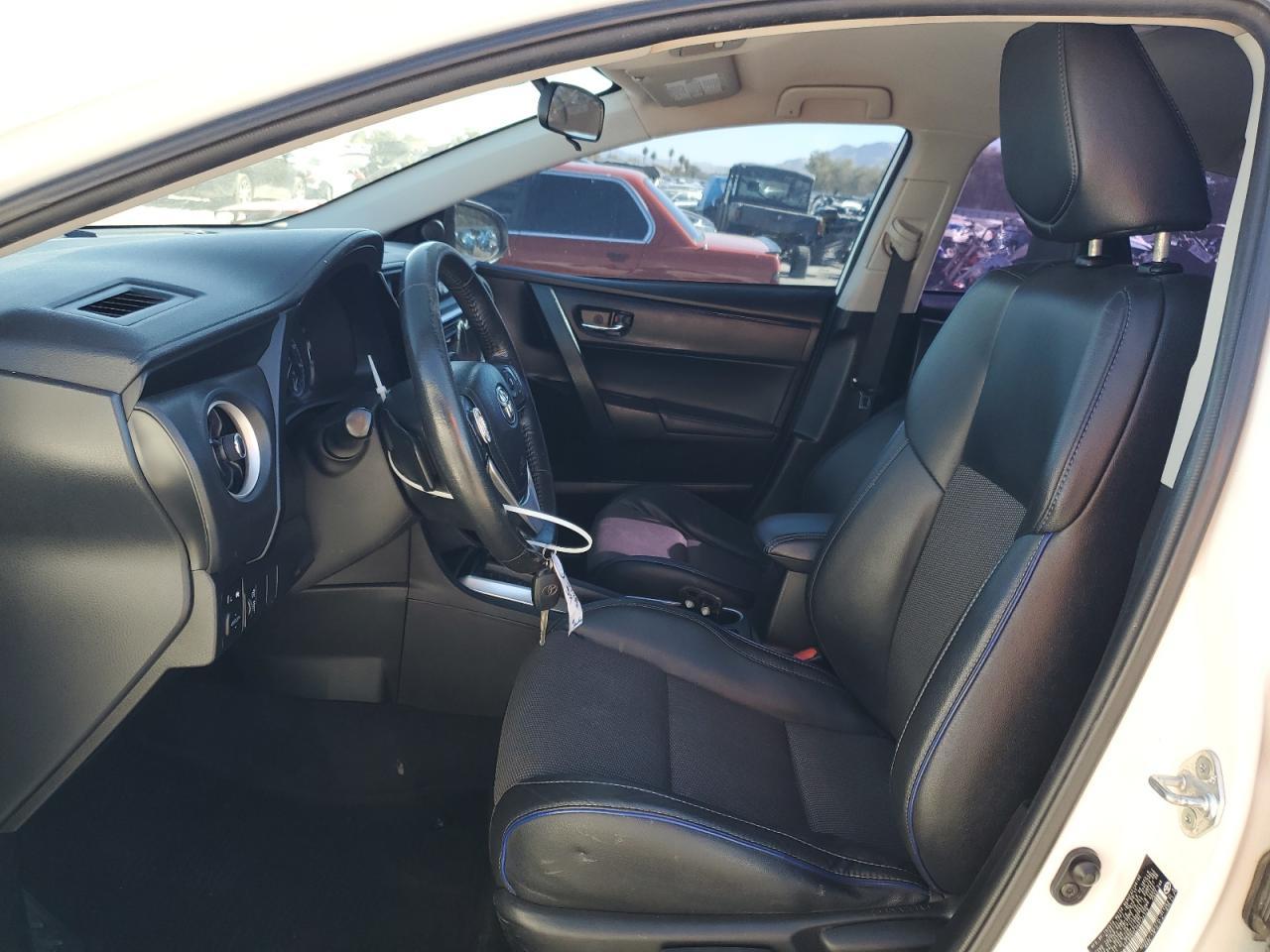 2017 Toyota Corolla L - Фото 7