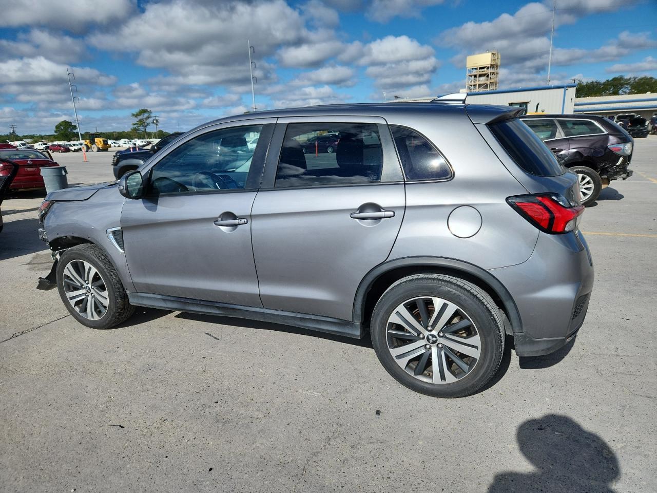 2021 Mitsubishi Outlander Sport Se - Image 2