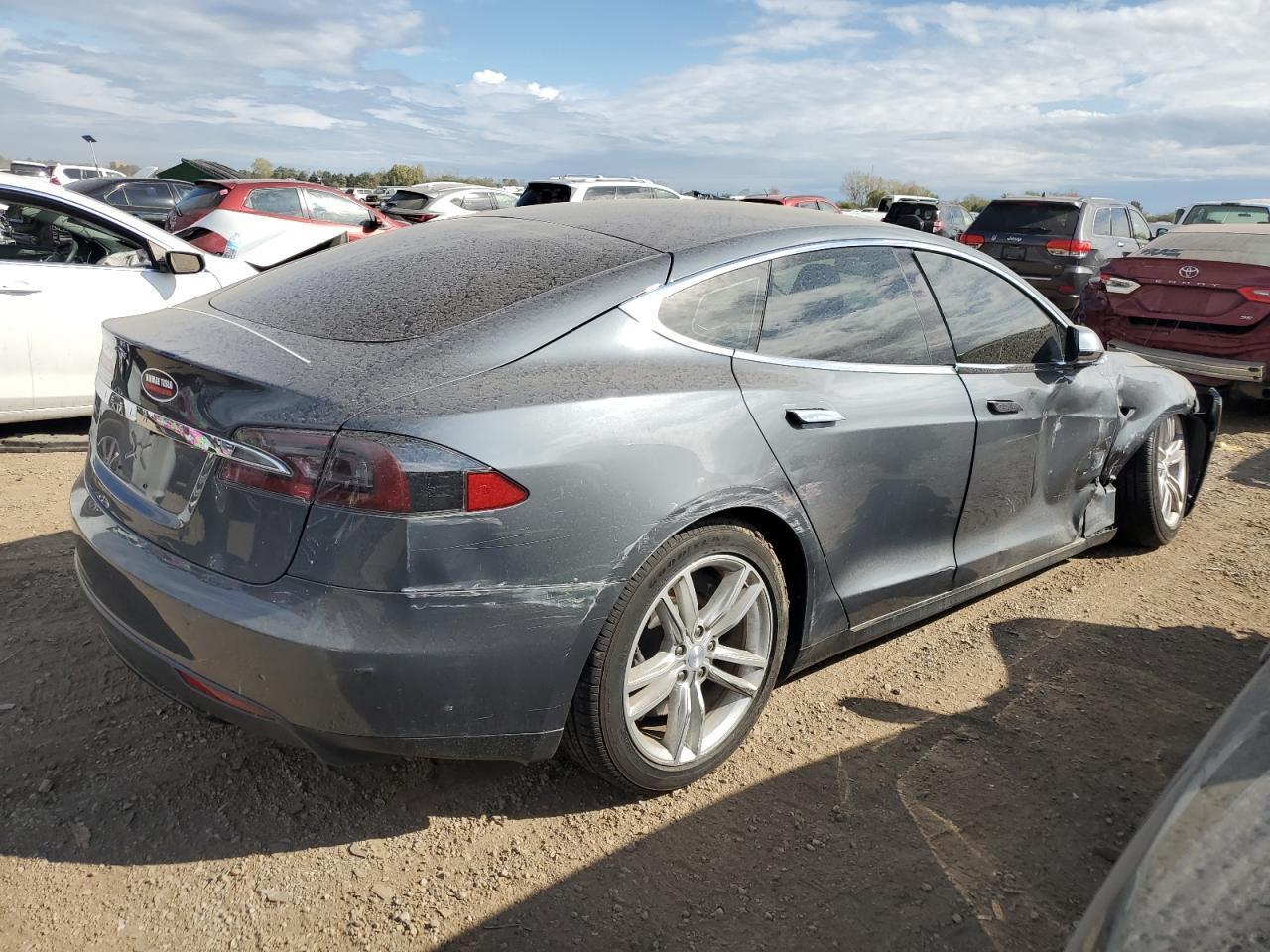 2013 Tesla Model S - Фото 3
