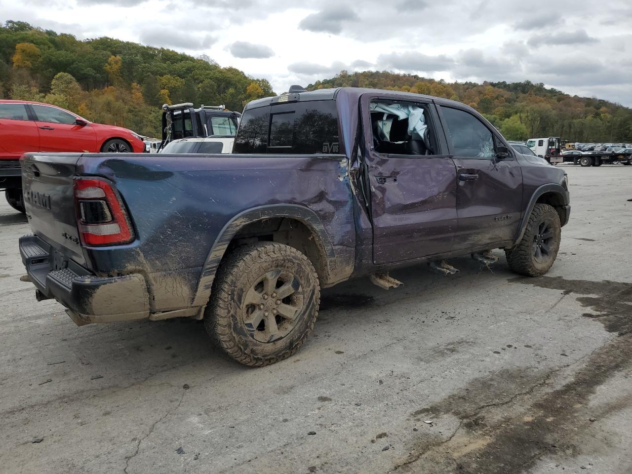 2022 Ram 1500 Rebel - Фото 3