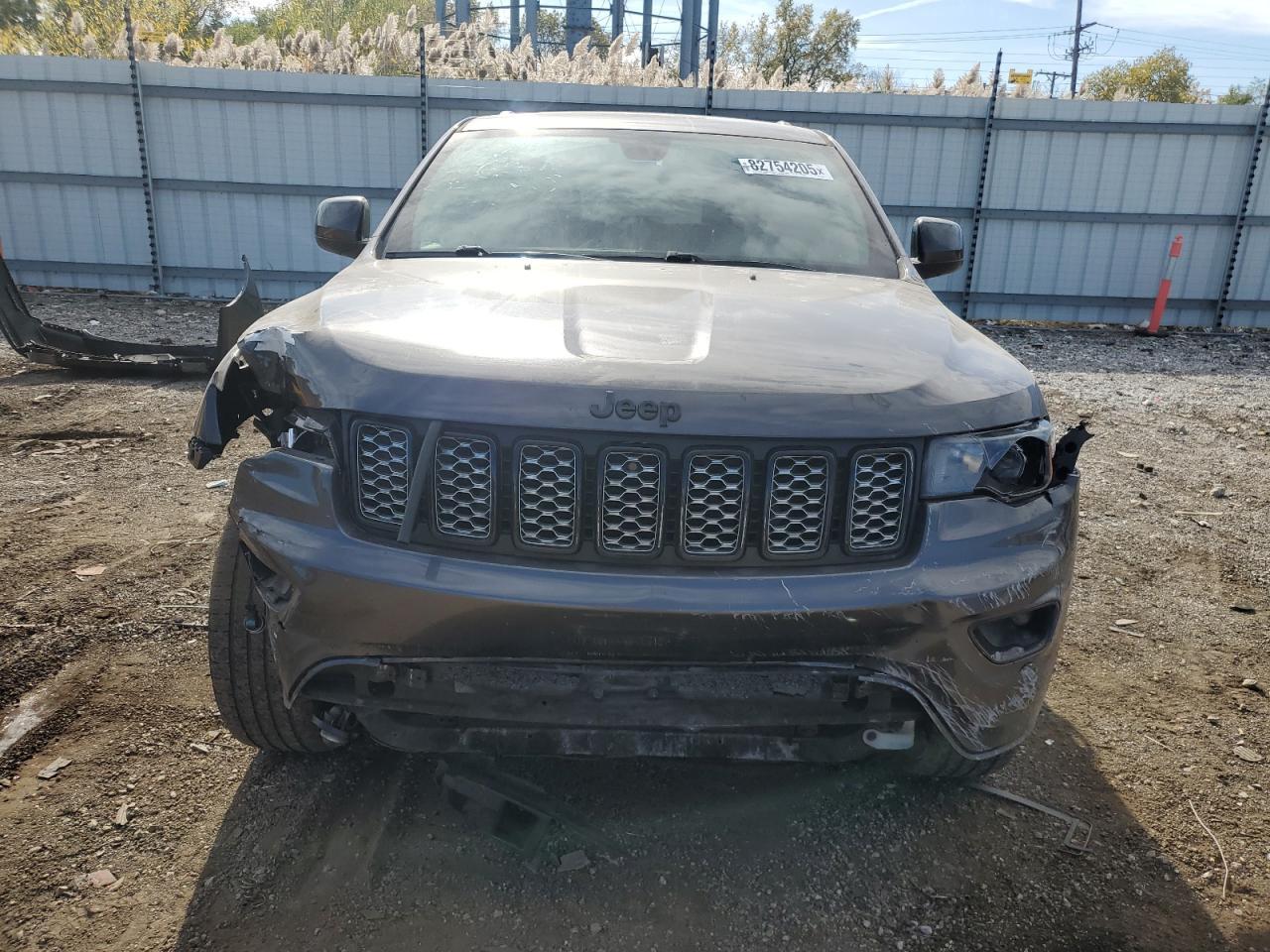 2017 Jeep Grand Cherokee Laredo - Image 5