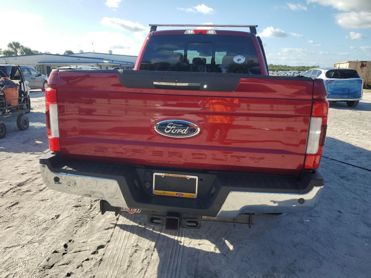 2019 Ford F250 Super Duty - Image 6