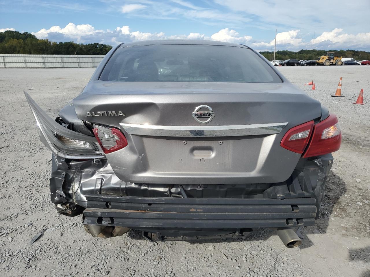 2018 Niss Altima 2.5 - Фото 6