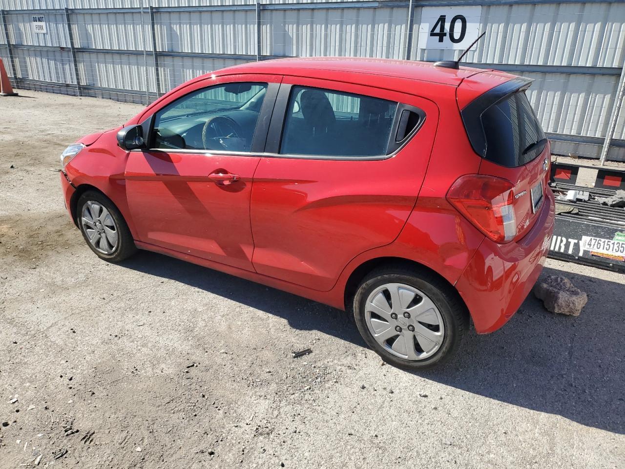 2018 Chevrolet Spark Ls - Фото 2