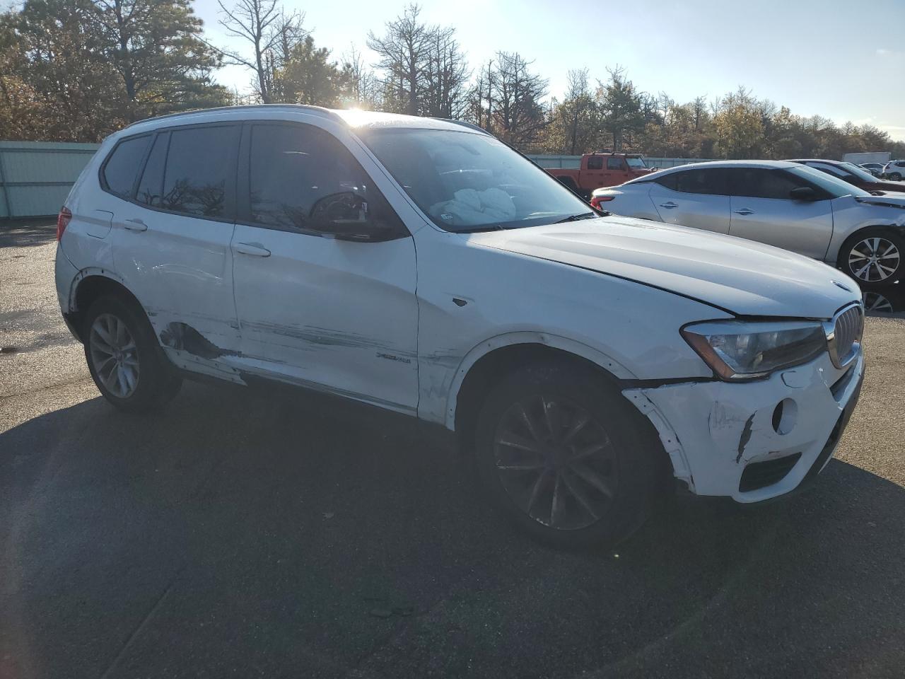 2017 BMW X3 xDrive28I - Фото 4