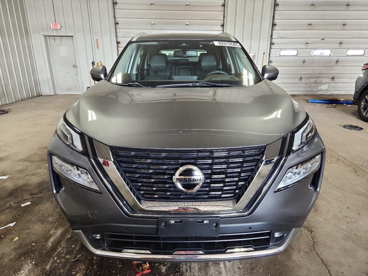 2021 Nissan Rogue Platinum - Image 5