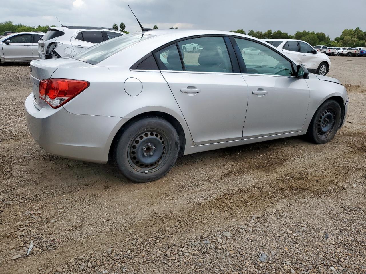 2010 Chevrolet Cruze Ls - Фото 3