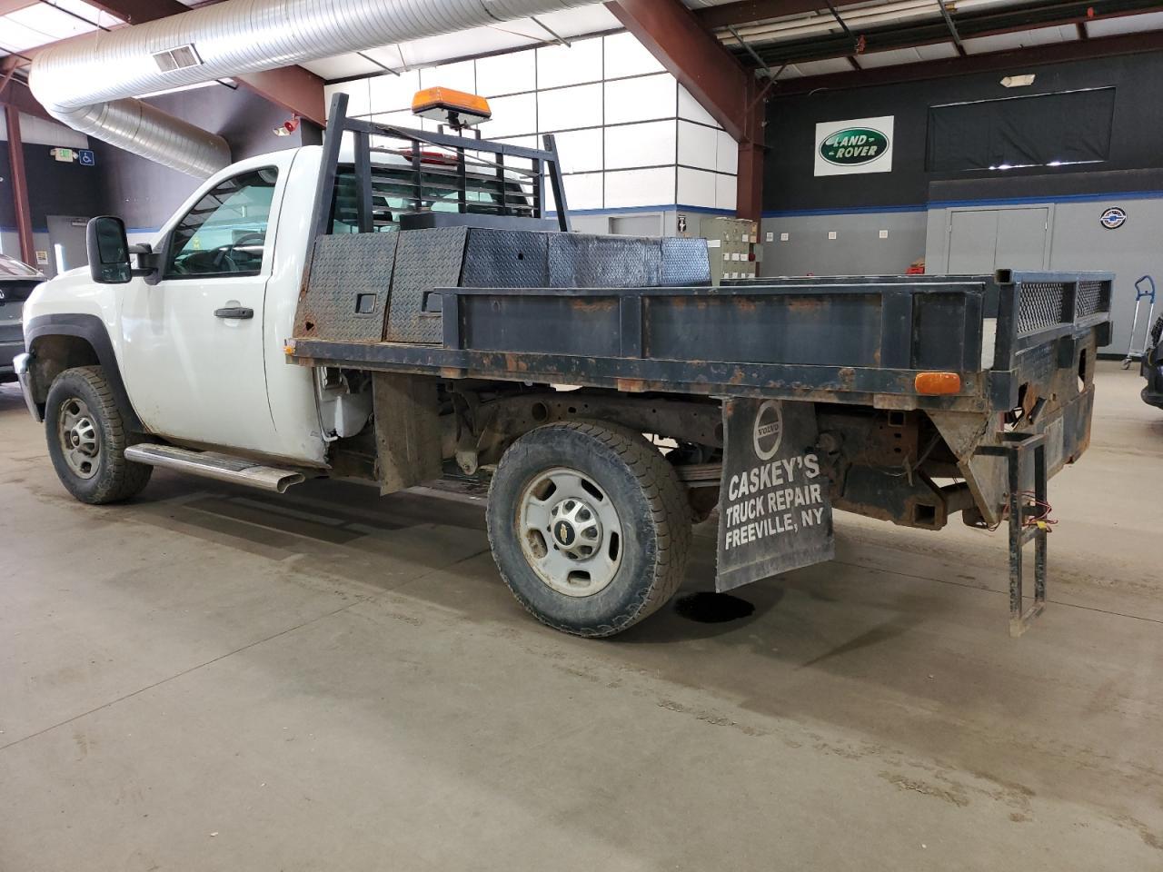 2013 Chevrolet Silverado K2500 Heavy Duty - Image 2