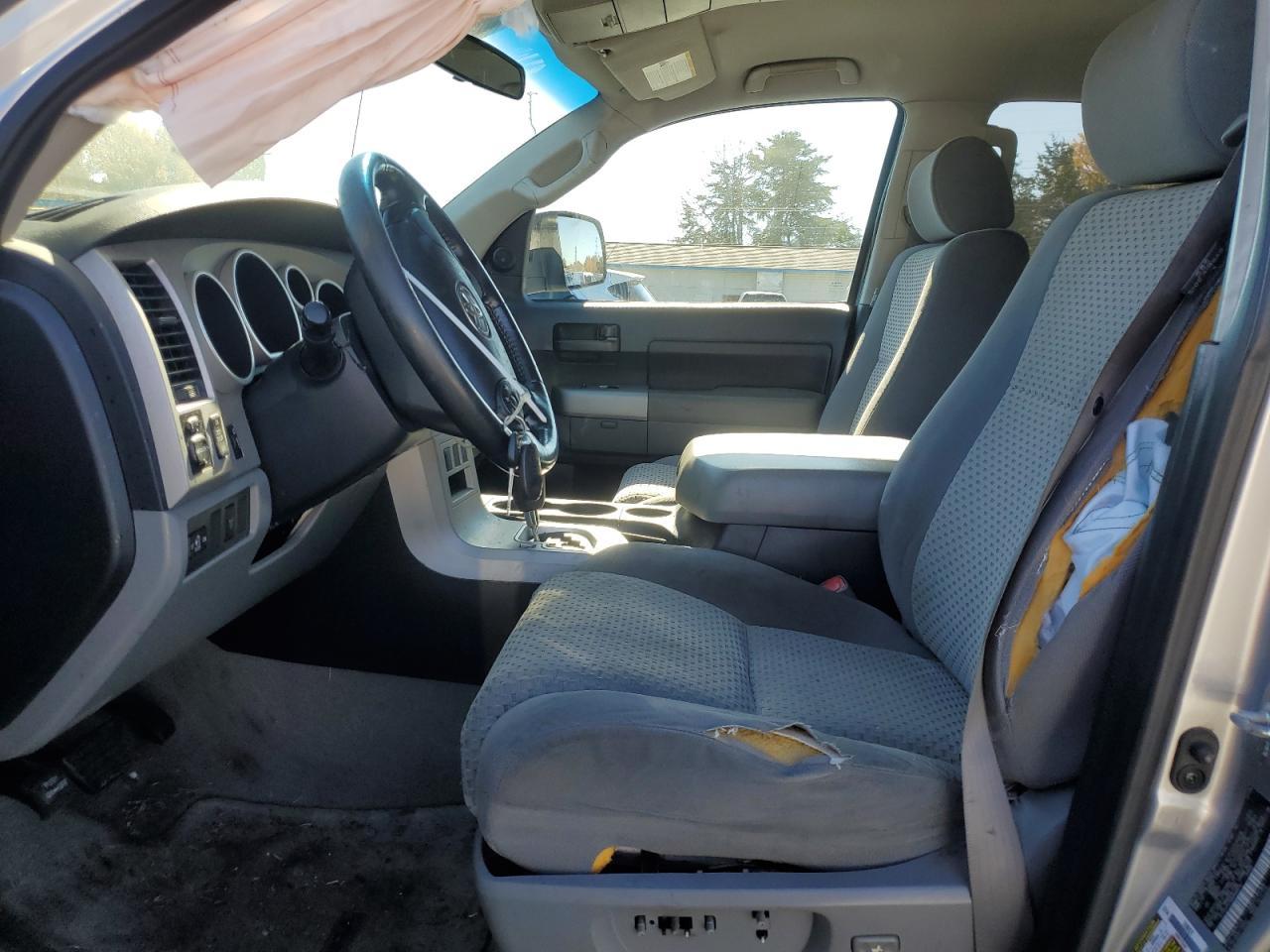 2008 Toyota Tundra Crewmax - Image 7
