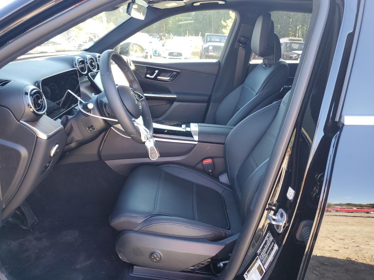 2025 Mercedes-Benz Glc 300 4Matic - Image 7