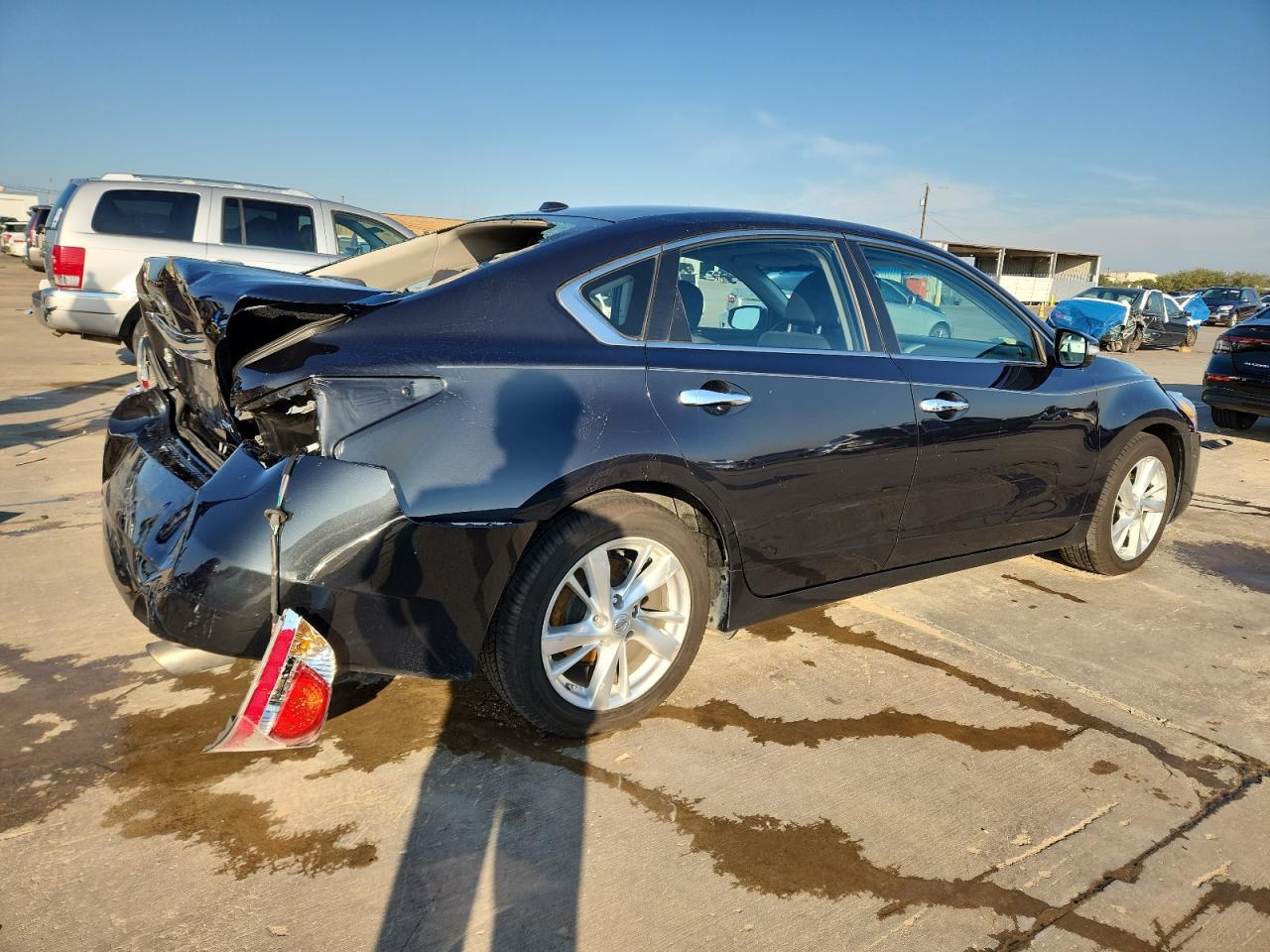 2014 Nissan Altima 2.5 - Image 3